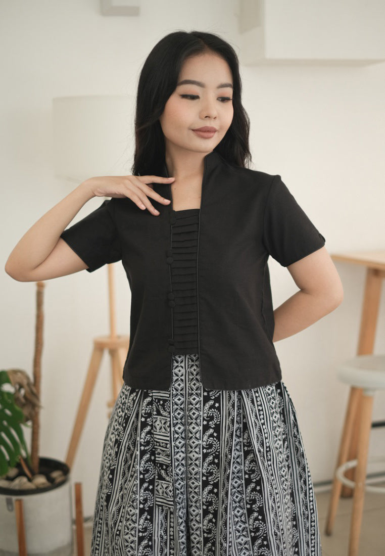 Eden Kebaya Tangan Pendek Black
