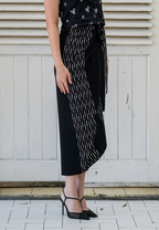 Ananta Warpskirt Hujan Black