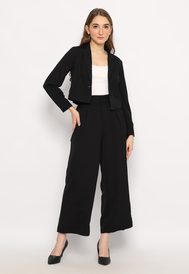 Vio Blazer Tangan Panjang Black