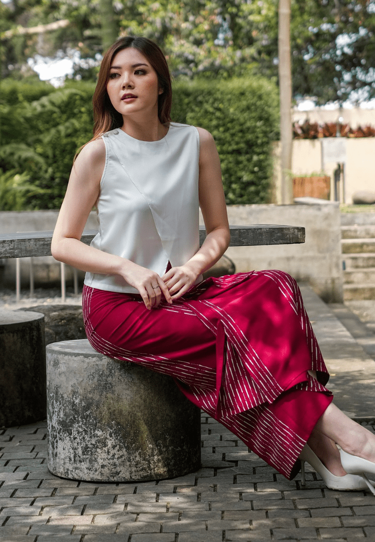 Ananta Warpskirt Hujan Red