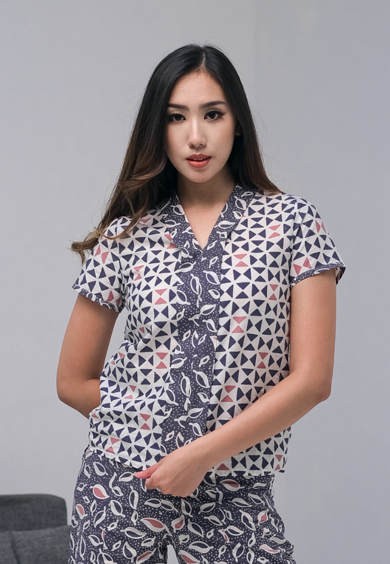 Mia Blouse Motif A Grey