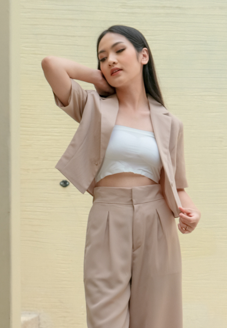Vio Blazer Tangan Pendek Sand