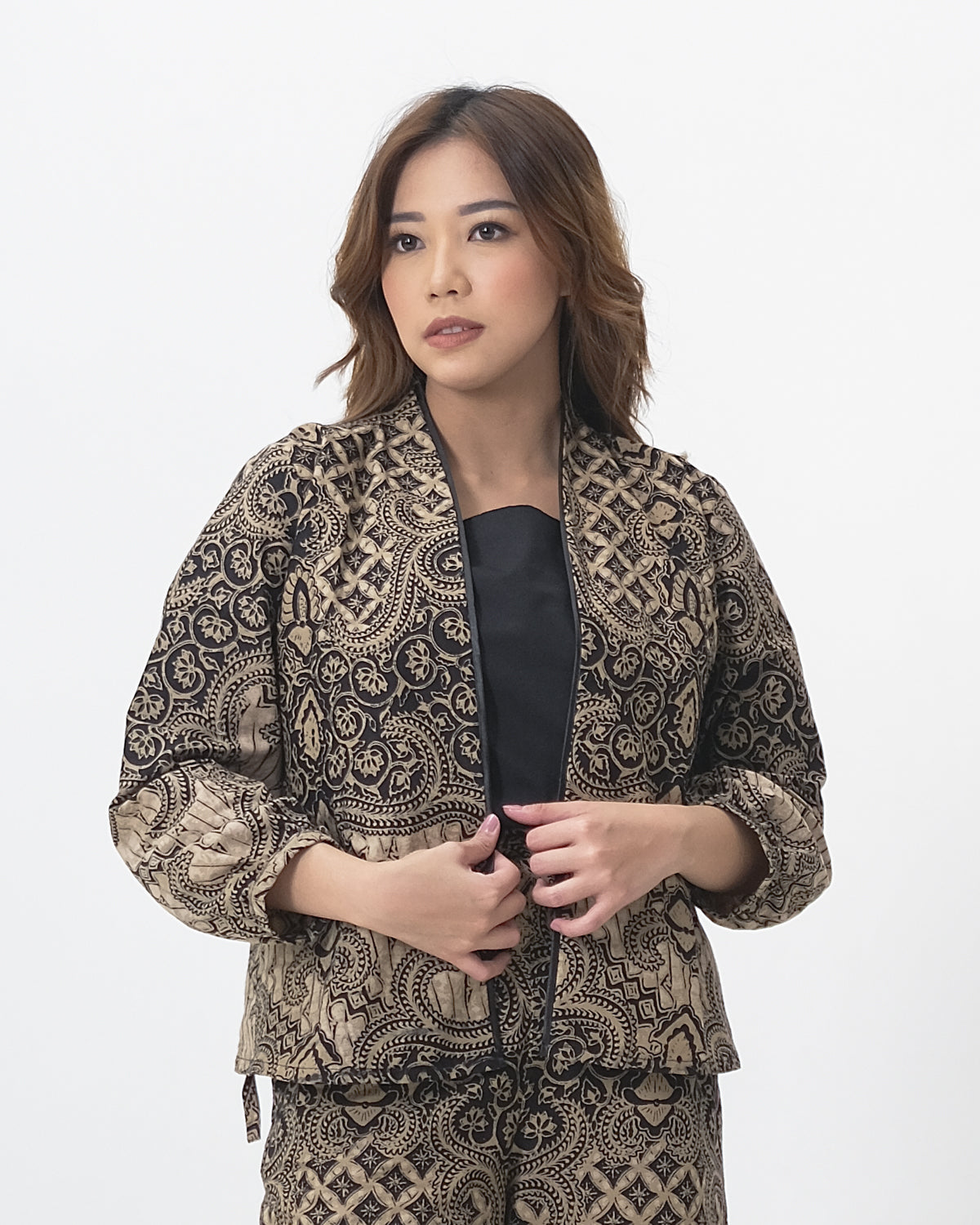 Mahija Outer Parang Brown