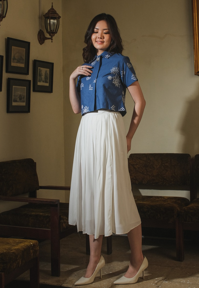 Setelan Rahmi Blue Felice White