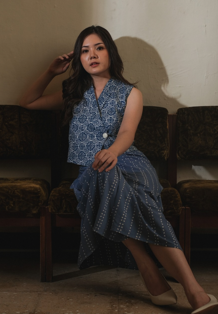 Setelan Dyana Ananta Beras Blue