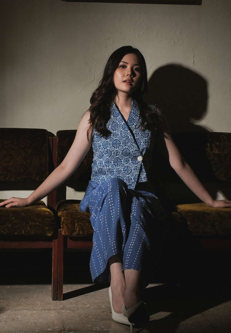 Setelan Dyana Ananta Beras Blue