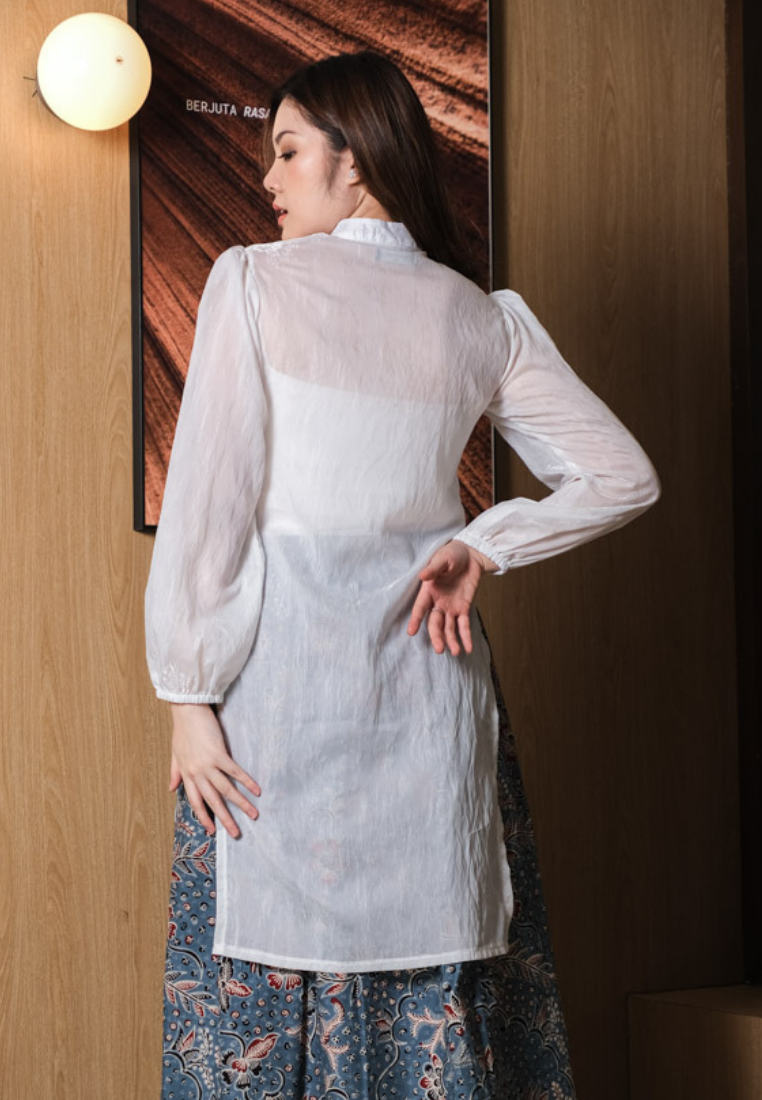 Samita Longtop Plain LS White