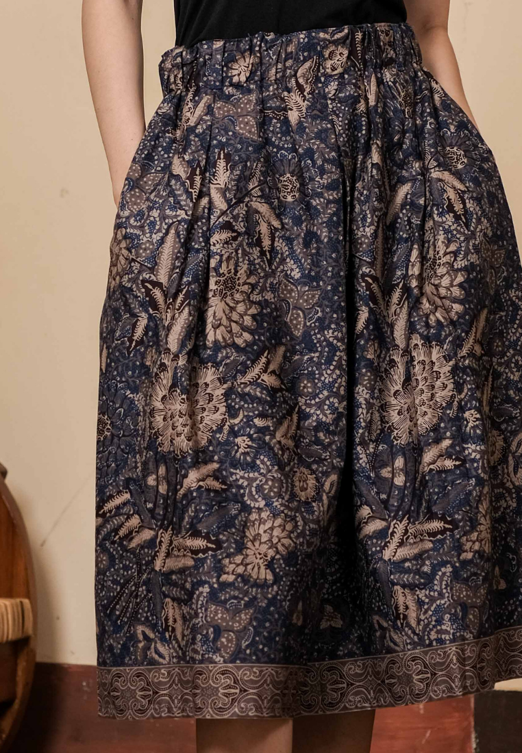 Gita Skirt Bunga Blue
