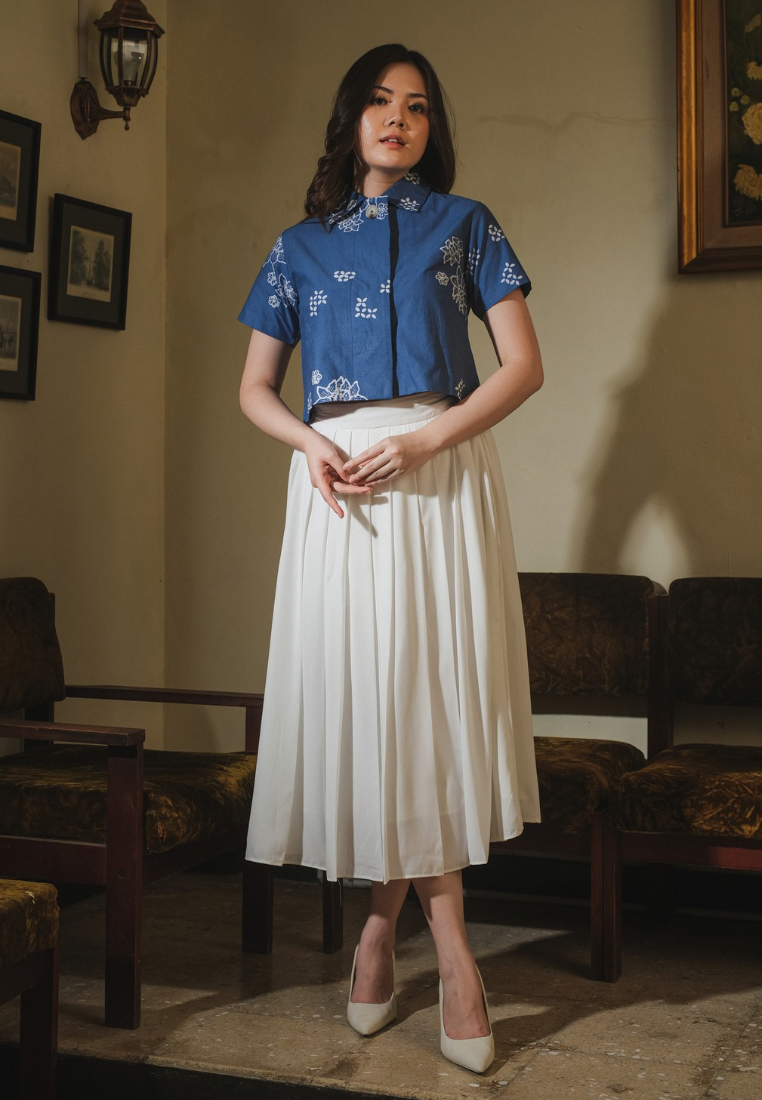 Setelan Rahmi Blue Felice White