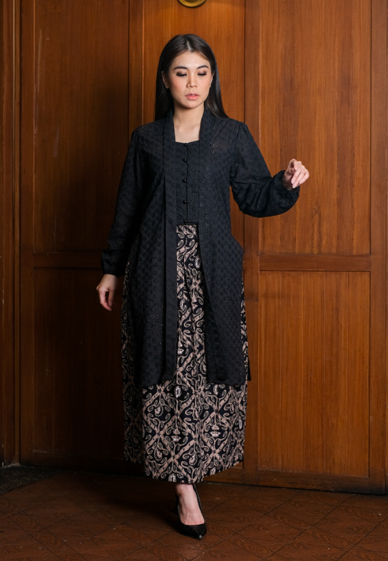 Setelan Asmarin dan Gita Maxi Ketupat Black