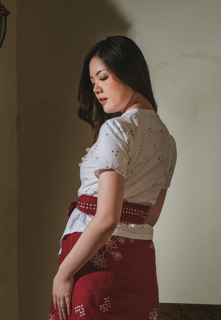Santika Kebaya Red