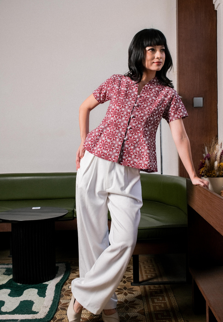 Wuri Blouse Red
