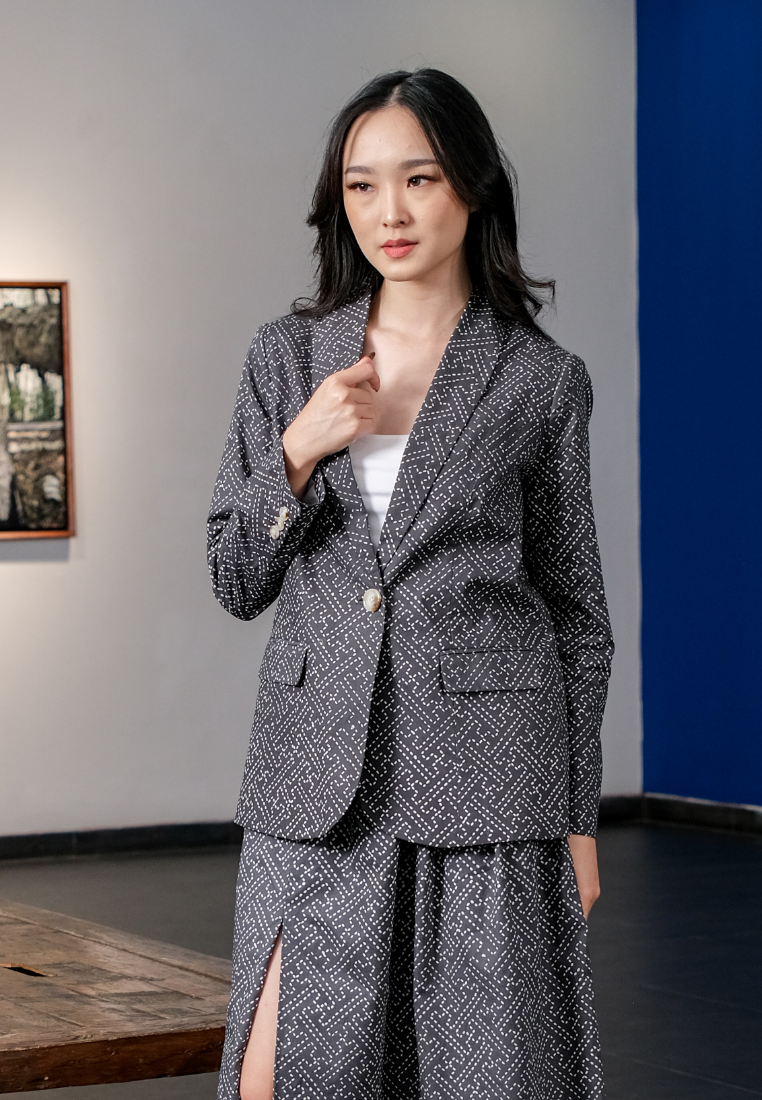 Karmina Blazer Batik Grey