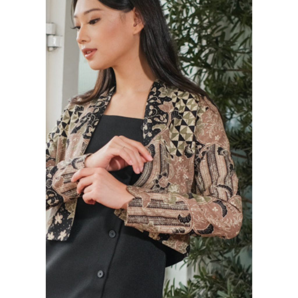 Hanum Outer LS Green