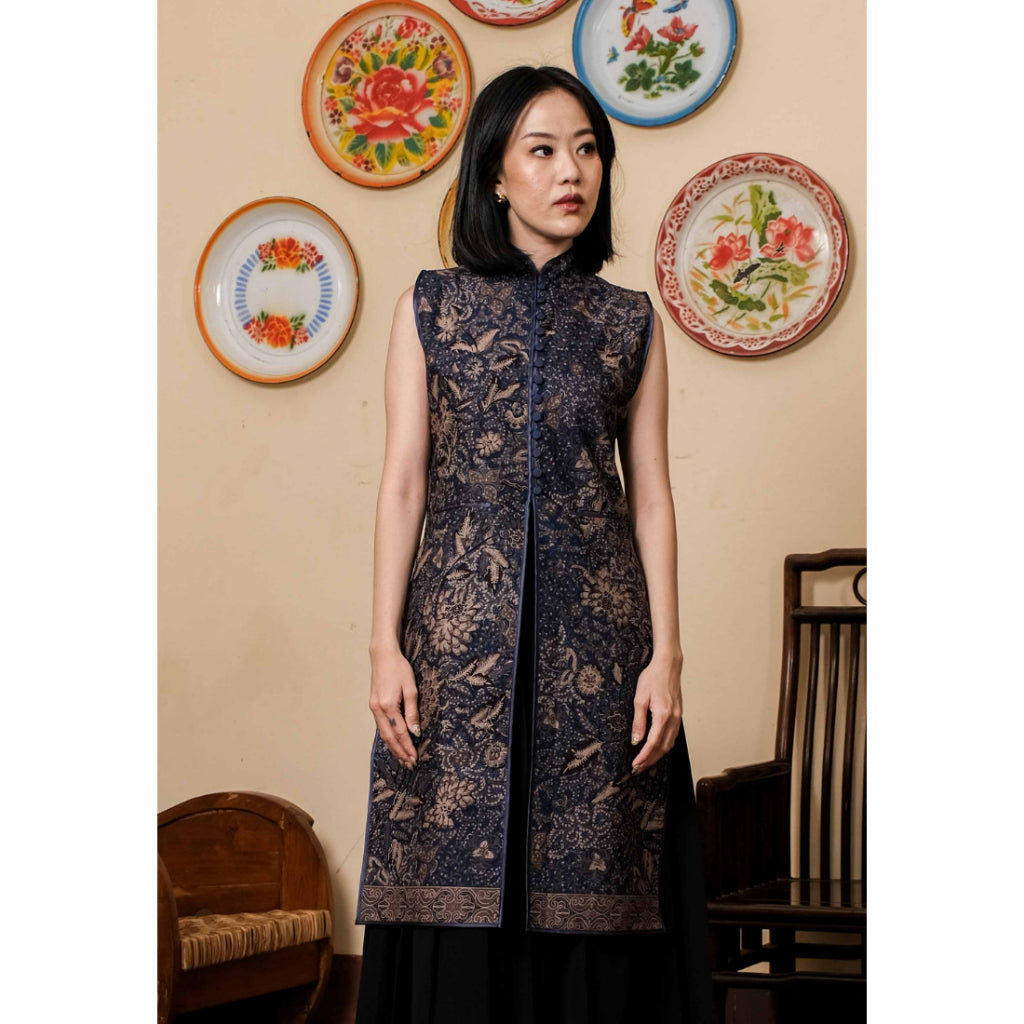 Pasangan Marma dan Samita Bunga Blue