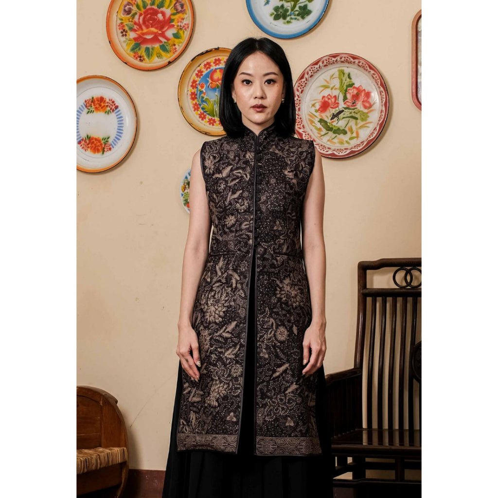 Pasangan Marma dan Samita Bunga Black